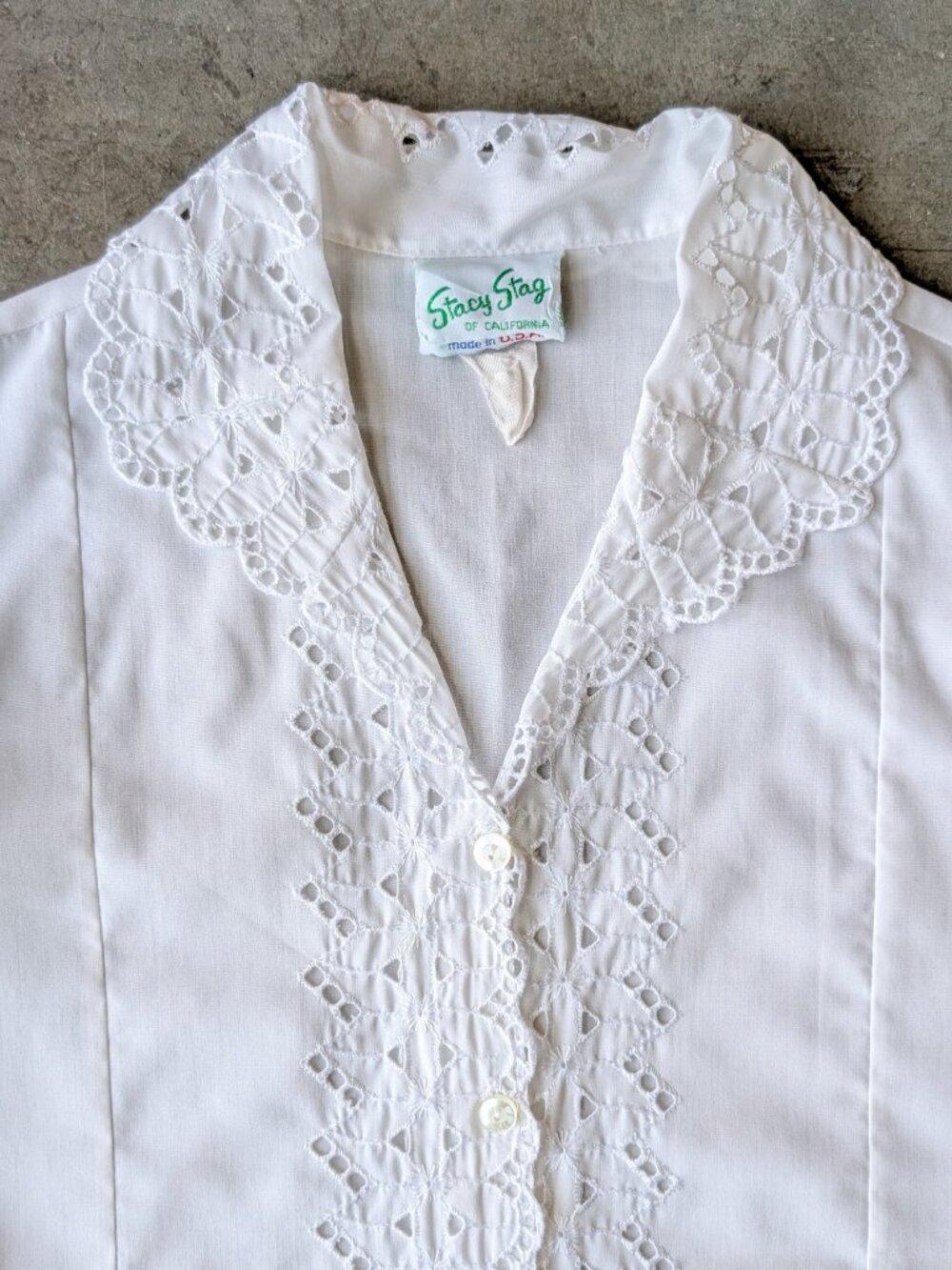 Vintage Coastal Grandma White Eyelet Lace Collared Sleeveless Top Blouse - Picture 3 of 10